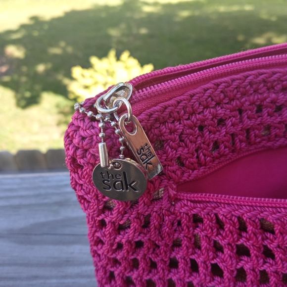 The Sak crochet magenta wristlet - Picture 8 of 13